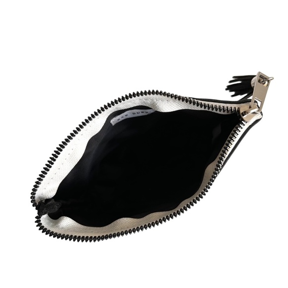 Rae Dunn ESSENTIALS. Small Black Cosmetic Bag NWOT - Picture 7 of 9